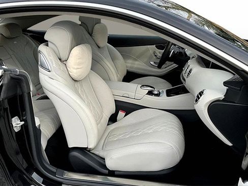 Used 2018 Mercedes-Benz S 560 4MATIC Coupe image 32