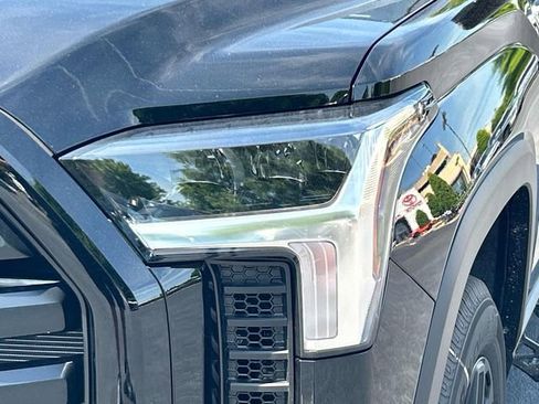 New 2026 Toyota Tundra Limited AWD/4WD image 10