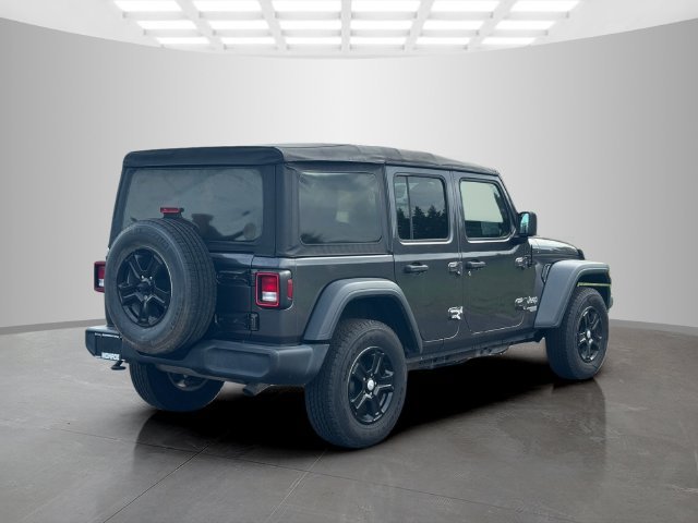 Used 2018 Jeep Wrangler Unlimited Sport S AWD/4WD image 7