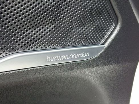 Used 2023 Hyundai Santa Fe SEL Premium image 21