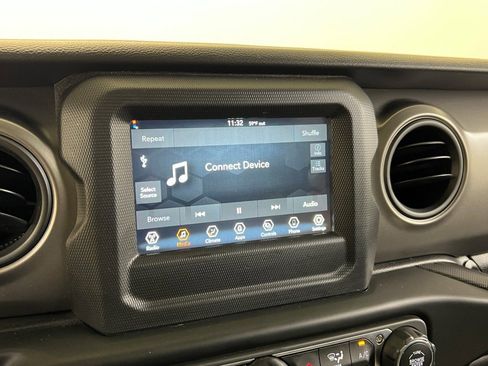 Certified 2022 Jeep Wrangler Unlimited Sport image 30