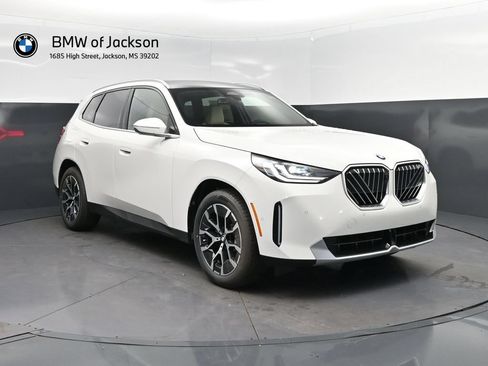 New 2026 BMW X3 xDrive30i w/ Premium Package AWD/4WD image 9