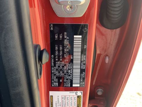 Used 2024 Toyota 4Runner TRD Off-Road Premium image 32