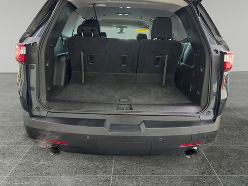 Used 2019 Chevrolet Traverse LT image 13