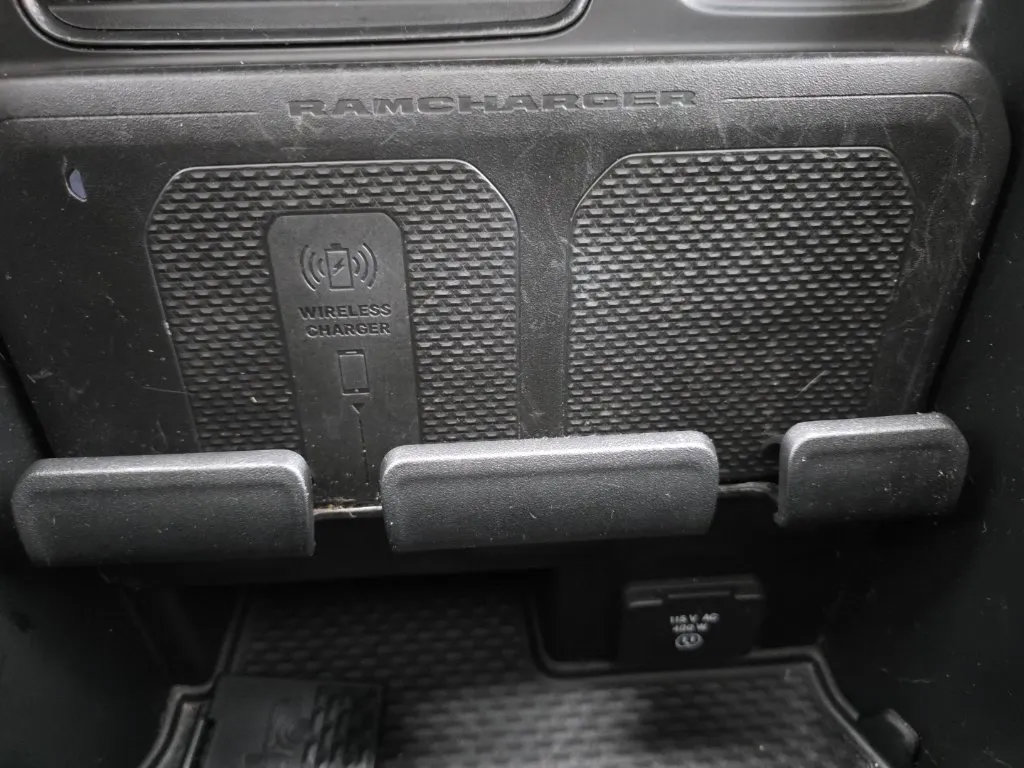 Used 2023 RAM 1500 Laramie AWD/4WD image 35