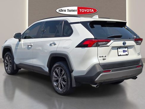 Used 2024 Toyota RAV4 Limited AWD/4WD image 8