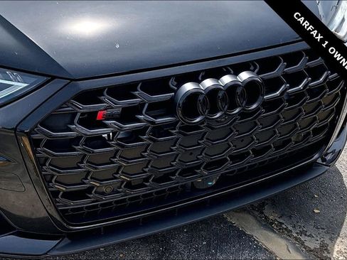 Used 2023 Audi S8 AWD/4WD image 32