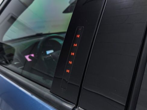 Used 2019 Ford Explorer Limited w/ Ford Safe & Smart Package image 12