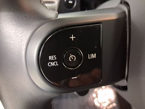 Certified 2024 MINI Cooper S FWD image 22