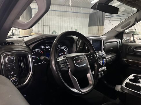 Used 2020 GMC Sierra 1500 SLE w/ X31 Off-Road Package AWD/4WD image 2