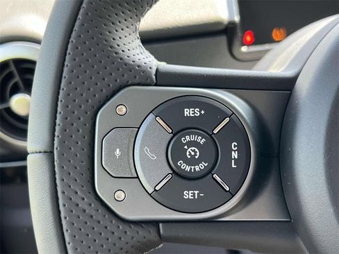 Used 2025 INEOS Grenadier image 21