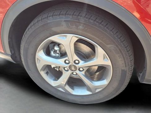 Used 2025 Ford Escape ST-Line Select AWD/4WD image 18