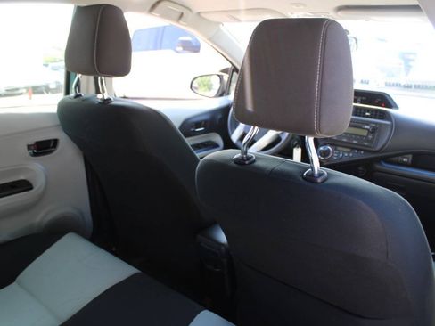 Used 2013 Toyota Prius C Two FWD image 10