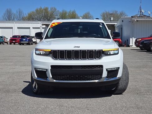Used 2021 Jeep Grand Cherokee L Limited AWD/4WD image 2