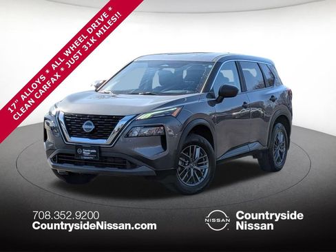 Used 2023 Nissan Rogue S image 1
