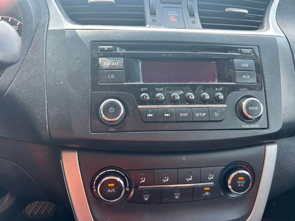 Used 2015 Nissan Sentra S FWD image 17