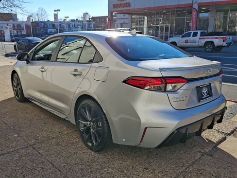 Certified 2026 Toyota Corolla SE image 4