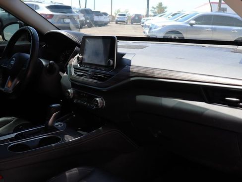 Used 2019 Nissan Altima 2.5 SL FWD image 35