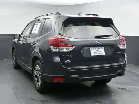 Used 2021 Subaru Forester Premium w/ Popular Package #1 image 6
