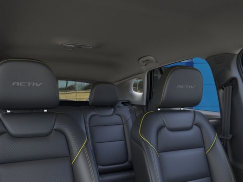 New 2026 Chevrolet Trax ACTIV w/ Driver Confidence Package FWD image 25