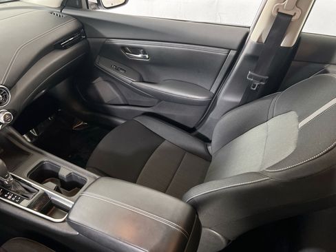 Used 2020 Nissan Sentra SV FWD image 21