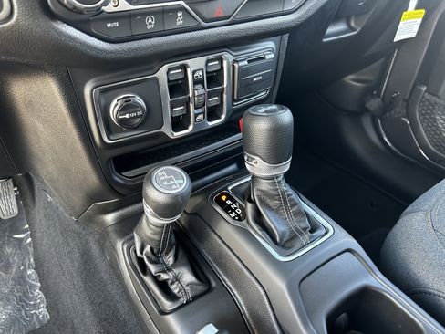 New 2025 Jeep Wrangler Sport S AWD/4WD image 19