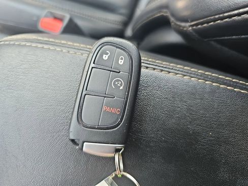 Certified 2017 Jeep Cherokee Limited AWD/4WD image 34