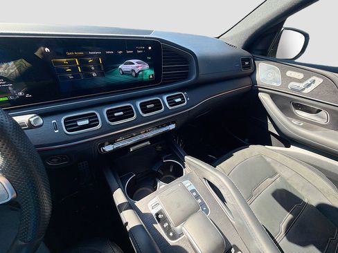 Used 2023 Mercedes-Benz GLE 53 AMG 4MATIC Coupe image 28