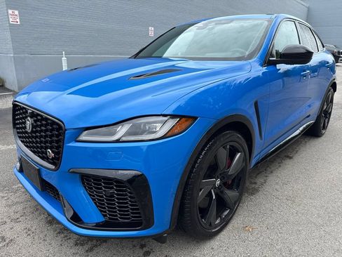 Used 2024 Jaguar F-PACE SVR AWD/4WD image 1