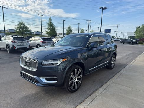 Used 2024 Volvo XC90 T8 Core w/ Climate Package AWD/4WD image 7