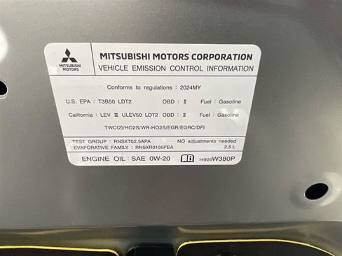 Used 2024 Mitsubishi Outlander SE AWD/4WD image 26