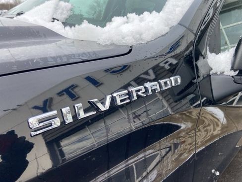 Used 2022 Chevrolet Silverado 1500 Custom image 7