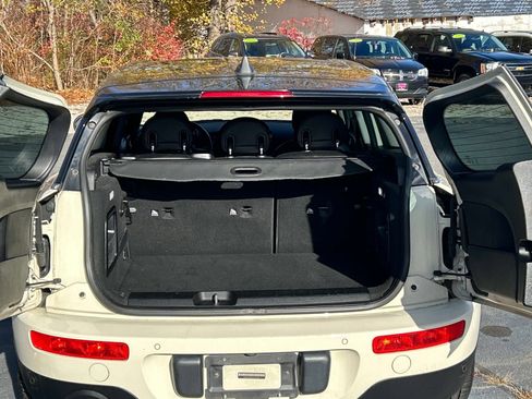 Used 2016 MINI Cooper Clubman image 11