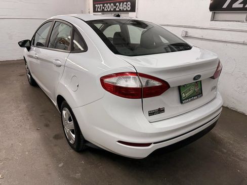 Used 2019 Ford Fiesta S FWD image 3