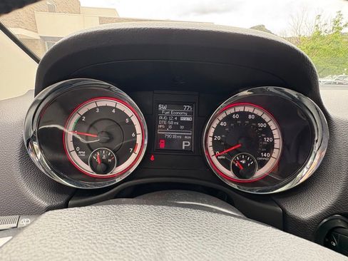Used 2013 Dodge Durango AWD w/ Skid Plate Group image 18