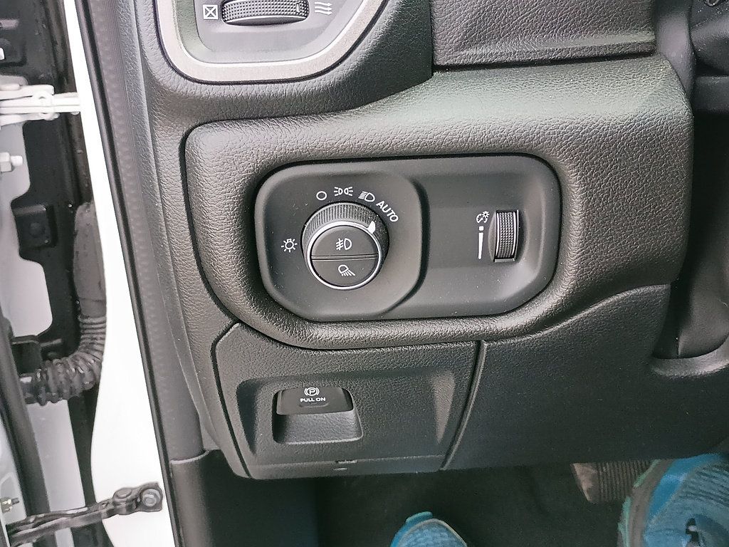 Used 2023 RAM 1500 Tradesman AWD/4WD image 20
