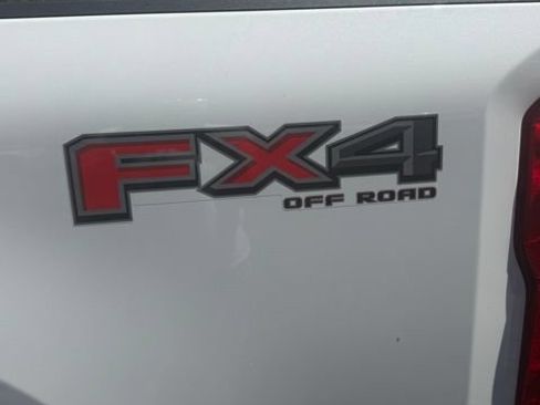 New 2026 Ford F250 Lariat w/ Lariat Ultimate Package AWD/4WD image 5