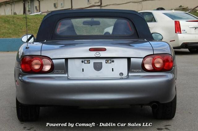 Used 2003 MAZDA MX-5 Miata Shinsen RWD image 3