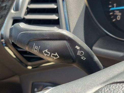 Used 2019 Ford Escape Titanium FWD image 11