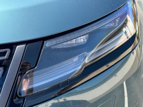 Used 2026 Land Rover Range Rover Velar Dynamic SE image 10