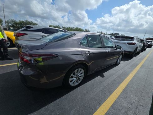 Used 2023 Toyota Camry LE FWD image 6