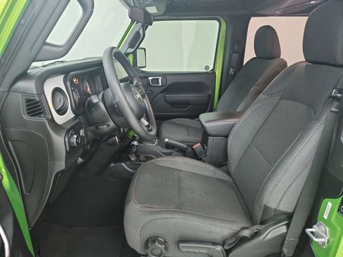 Certified 2025 Jeep Wrangler Sport AWD/4WD image 20