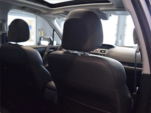 Used 2018 Subaru Forester 2.5i Touring w/ Popular Package #2 image 37