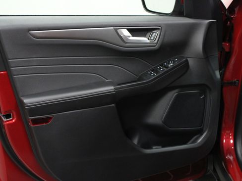 New 2026 Ford Escape SE image 11