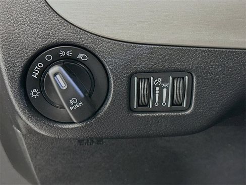 Used 2020 Dodge Grand Caravan GT image 10