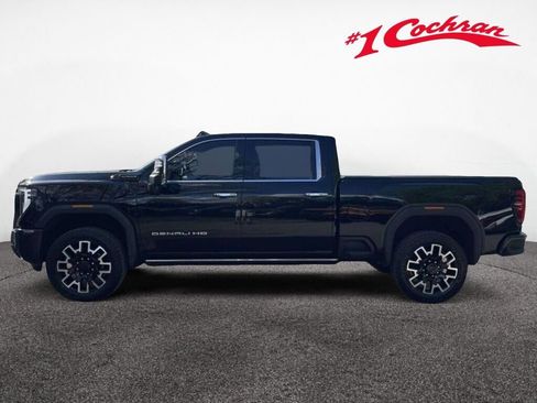 Used 2025 GMC Sierra 2500 Denali Ultimate AWD/4WD image 10