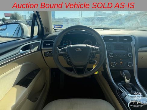 Used 2014 Ford Fusion SE image 12