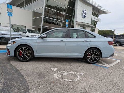 New 2026 Volkswagen Jetta GLI Autobahn FWD image 3