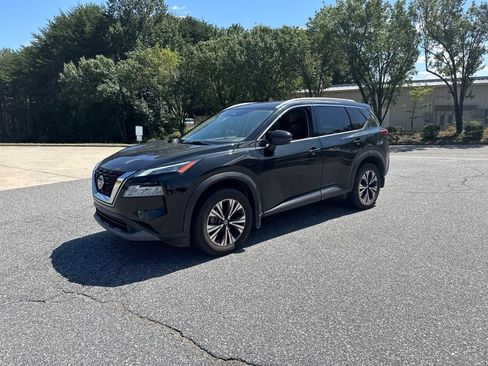 Used 2021 Nissan Rogue SV w/ Premium Package AWD/4WD image 16