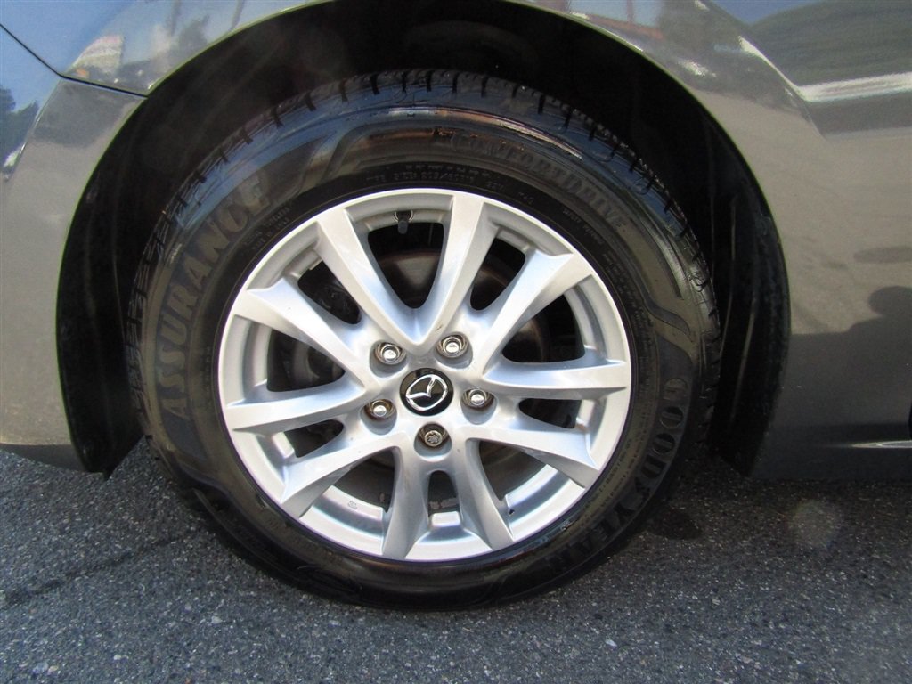 Used 2014 MAZDA MAZDA3 i Touring FWD image 12